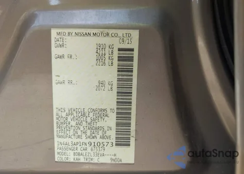 2015 Nissan Altima 2.5 S z USA, uszkodzony, nr VIN 1N4AL3AP1FN910573